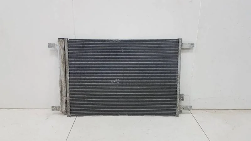 Радиатор кондиционера (конденсер) Skoda Octavia (A7) 2013>