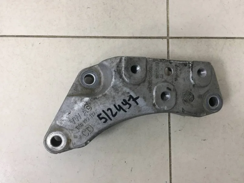 Кронштейн КПП левый Skoda Kodiaq 2016>