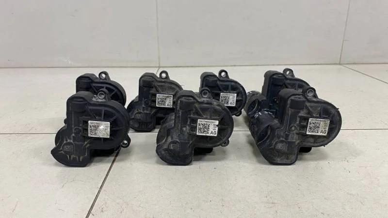 Моторчик стояночного тормоза Skoda Karoq 2017>