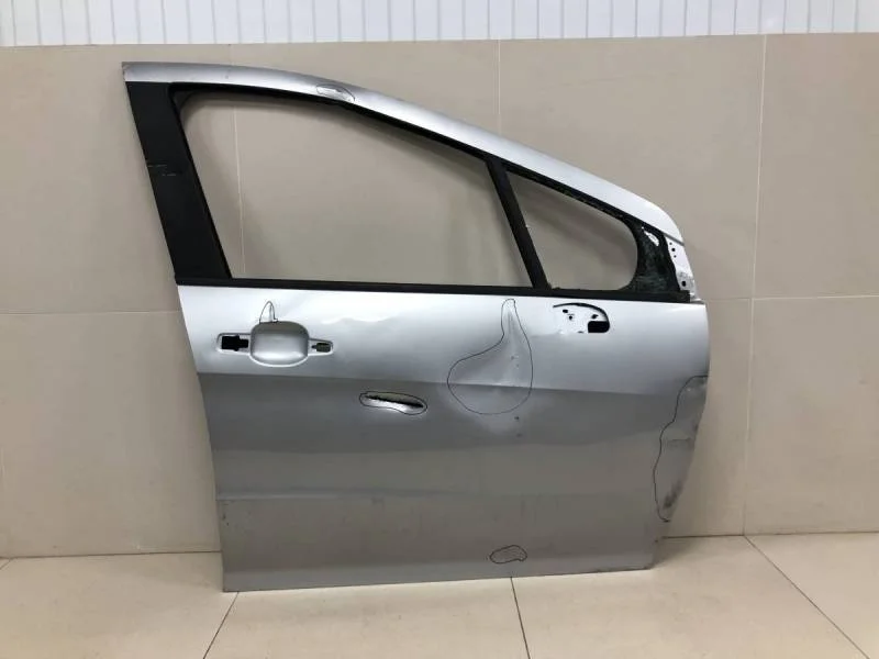 Дверь передняя правая Peugeot 408 2012>