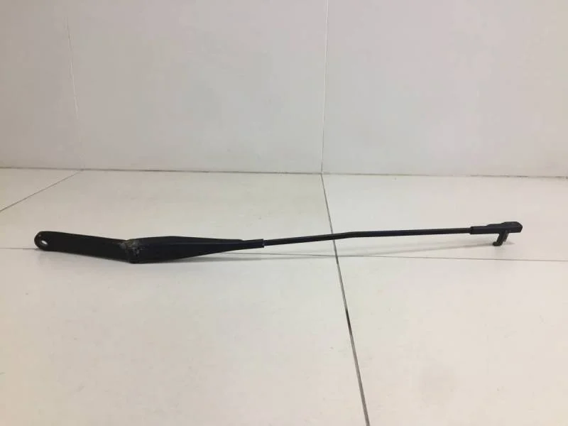 Поводок стеклоочистителя передний правый Ford Focus 2 (DA) 2005-2008