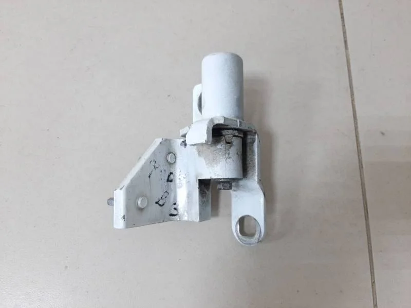 Петля двери задней левой верхняя Ford Mondeo 4 2007-2015