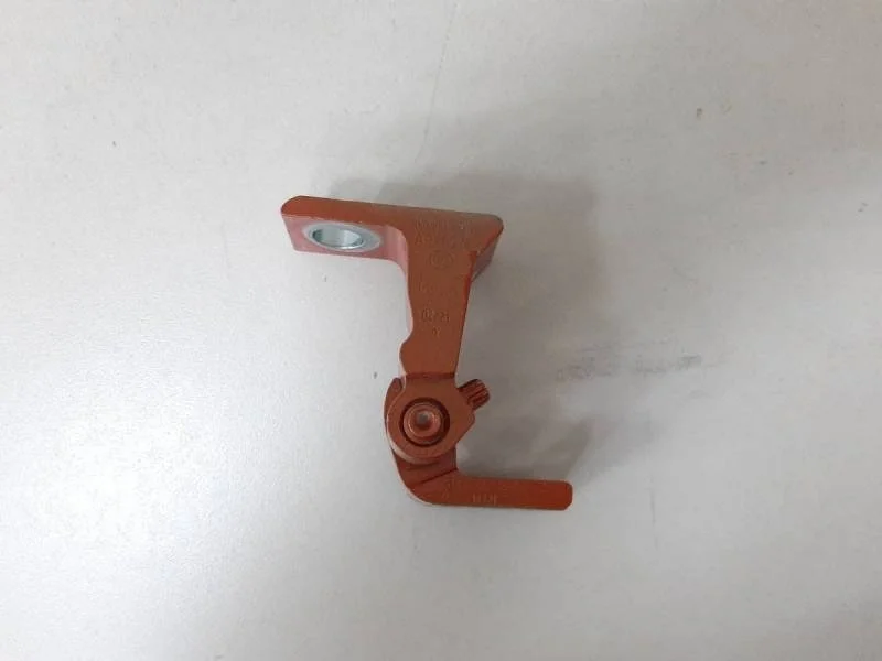 Петля двери Skoda Octavia A8 2019>