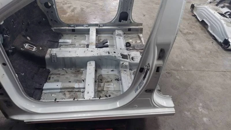 Порог со стойкой левый Hyundai Solaris 2017>