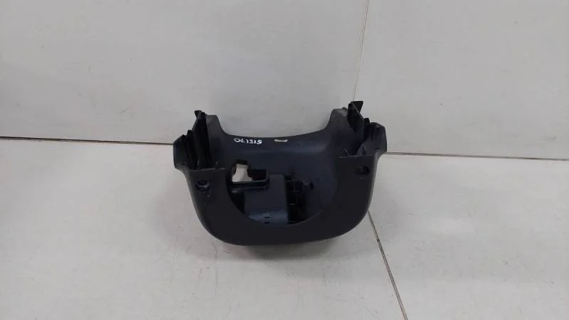 Кожух рулевой колонки нижний Kia Rio 3 (UB) 2011-2017