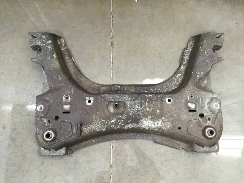 Балка подмоторная Renault Megane (2) 2002-2009