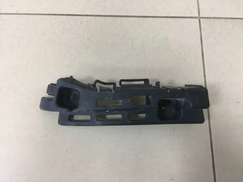 Кронштейн заднего бампера левый Chevrolet Cruze (J300) 2009-2016