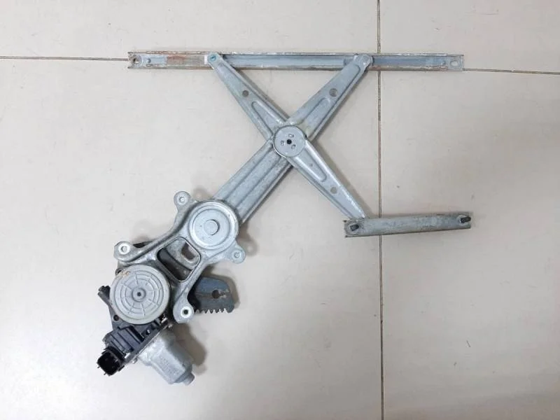 Стеклоподъемник электр. задний левый Nissan Teana J32 2008-2013