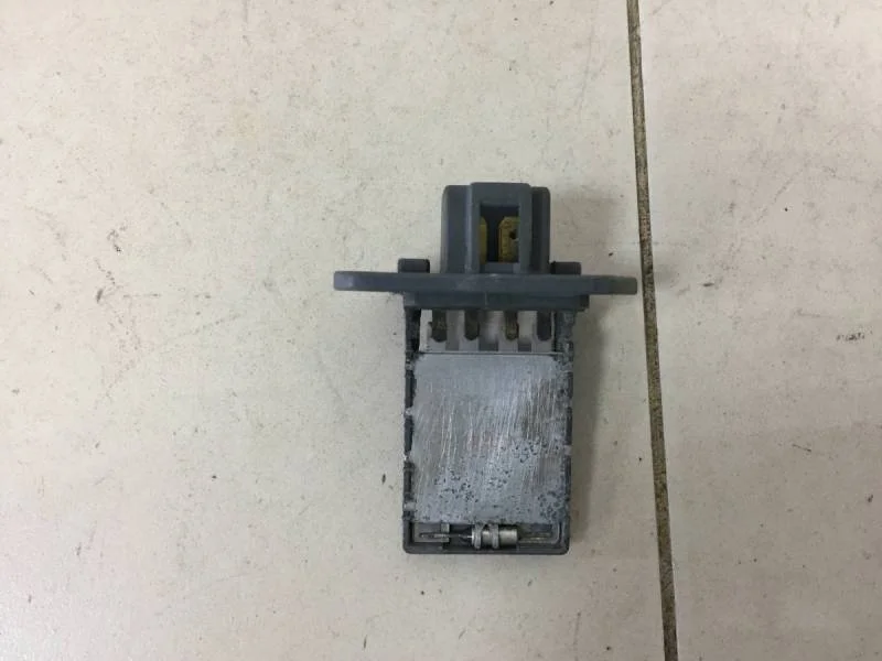 Резистор отопителя Chevrolet Aveo T200 2003-2008