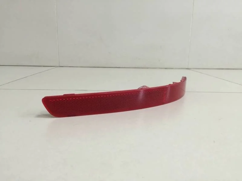 Отражатель в бампер задний правый Kia Rio 3 (UB) 2011-2017