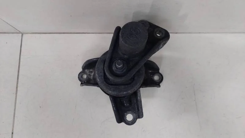 Опора двигателя правая Hyundai Solaris 2010-2017