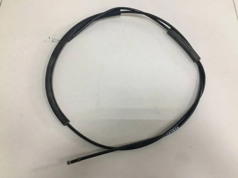 Трос открывания капота Skoda Kodiaq 2016>