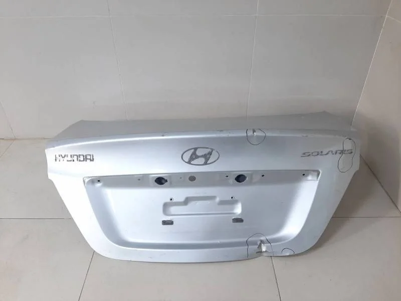 Крышка багажника Hyundai Solaris 2010-2017