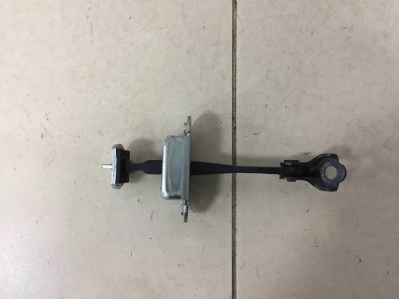 Ограничитель двери Infiniti EX/QX50 (J50) 2008-2017