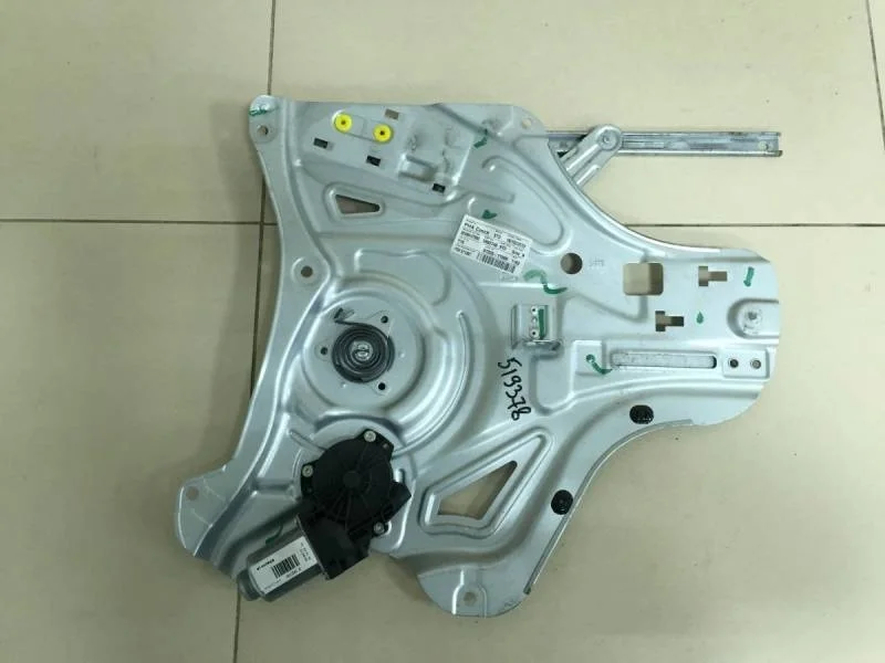 Стеклоподъемник электр. передний правый Hyundai ix35 (LM) 2010-2015