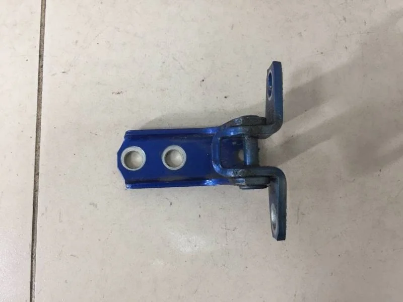 Петля двери Mitsubishi ASX (GA) 2010>