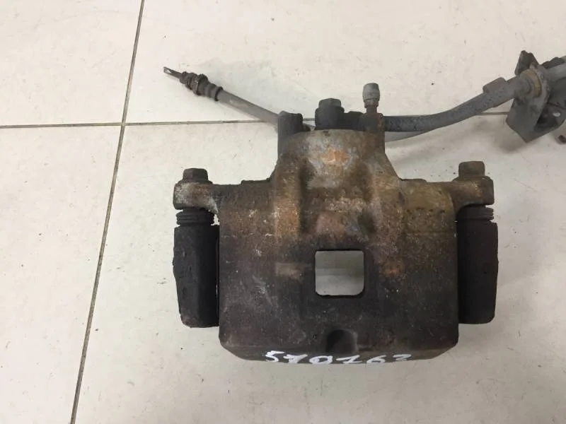 Суппорт передний левый Mitsubishi ASX (GA) 2010>