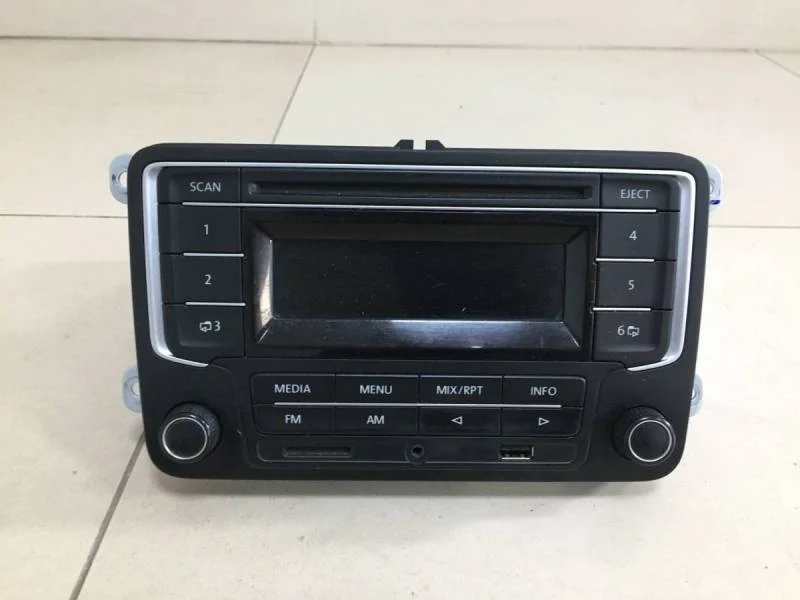 Магнитола Volkswagen Polo (Sed RUS) 2011>