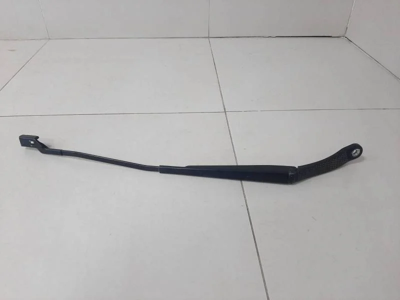 Поводок стеклоочистителя передний левый Citroen C4 2011>