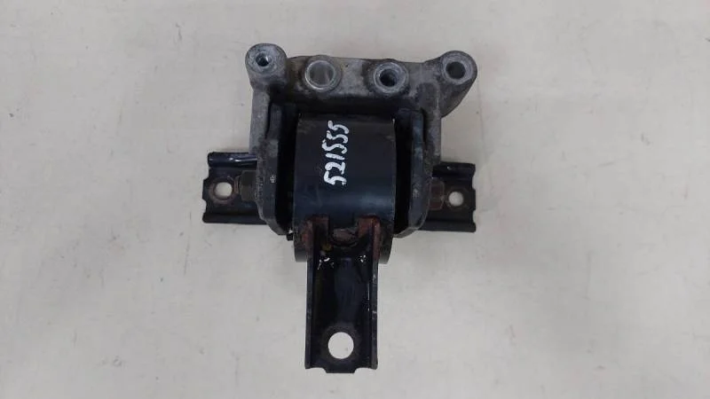 Опора двигателя правая Mitsubishi Lancer X (CX, CY)  2007>