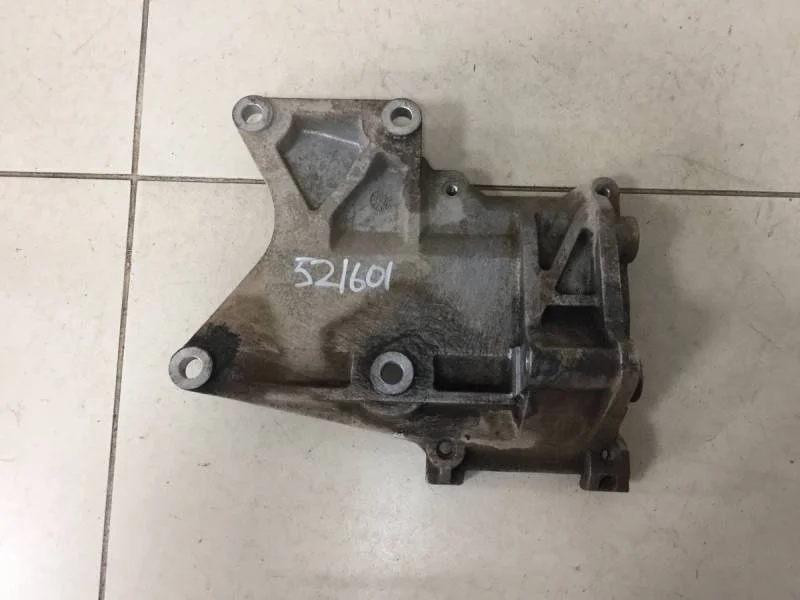 Кронштейн кондиционера Mitsubishi Pajero/Montero Sport (KH) 2008-2015