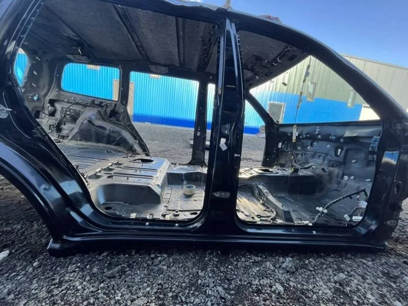 Порог со стойкой правый Mitsubishi Pajero/Montero Sport (KH) 2008-2015