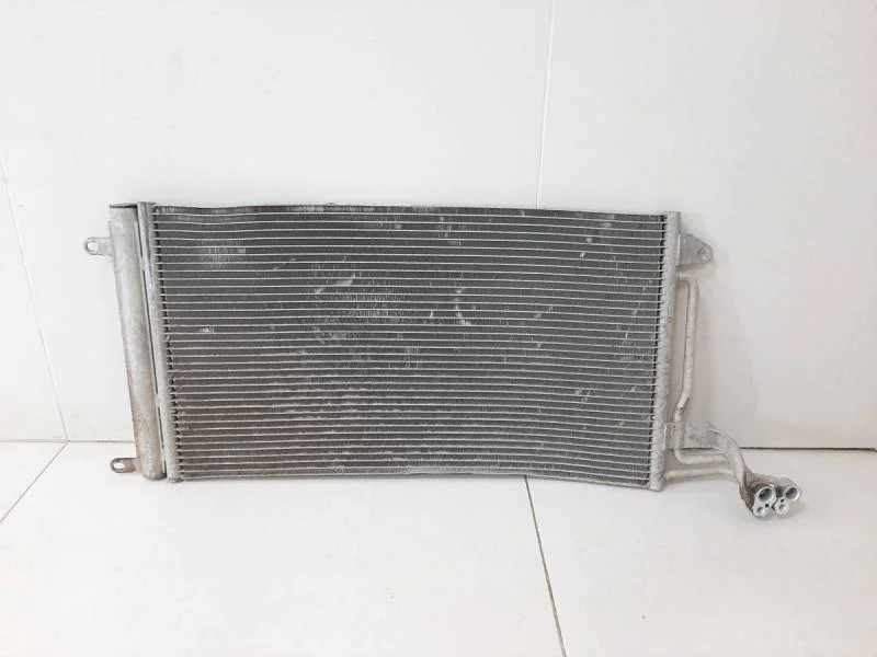 Радиатор кондиционера (конденсер) Volkswagen Polo (Sed RUS) 2011>