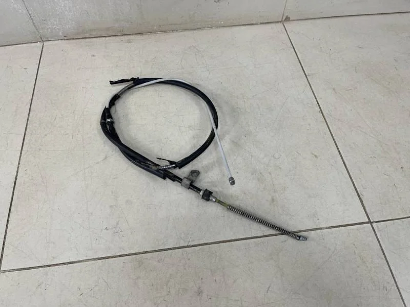 Трос стояночного тормоза Volkswagen Polo (Sed RUS) 2011>