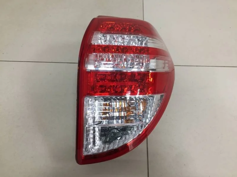 Фонарь задний правый Toyota Rav 4 (A30) 2006-2013