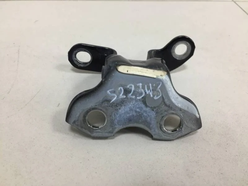 Петля двери задней левой верхняя Toyota Rav 4 (A30) 2006-2013