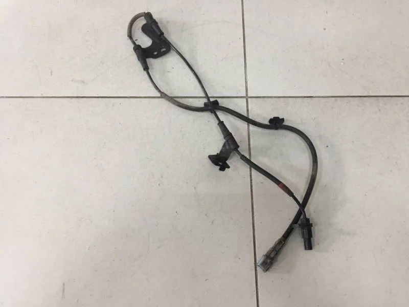 Датчик ABS передний правый Kia Rio X-Line 2017>