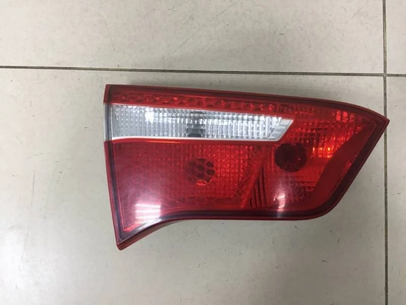 Фонарь задний внутренний левый Kia Rio 3 (UB) 2011-2017