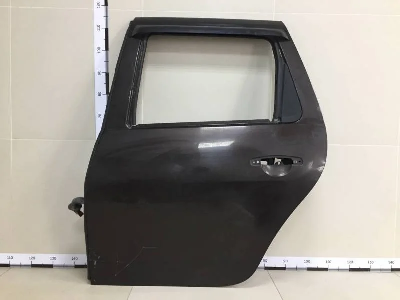 Дверь задняя левая Renault Duster 2012>