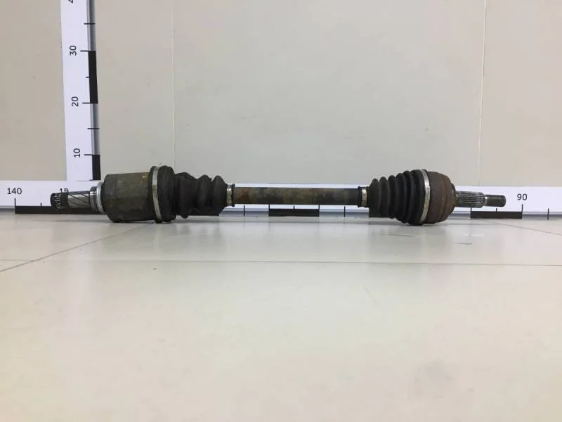 Полуось передняя левая Renault Duster 2012>