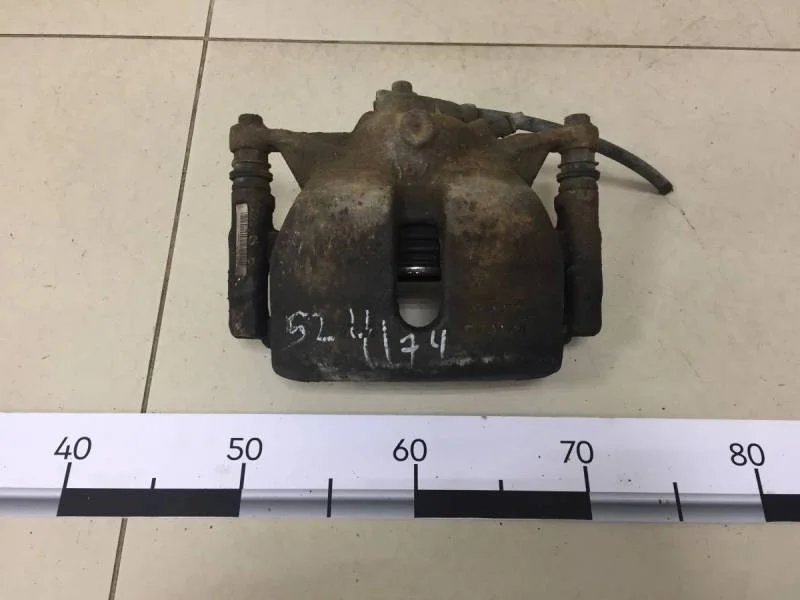 Суппорт передний левый Skoda Octavia (A7) 2013>