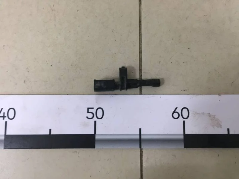 Датчик ABS задний Skoda Octavia (A7) 2013>