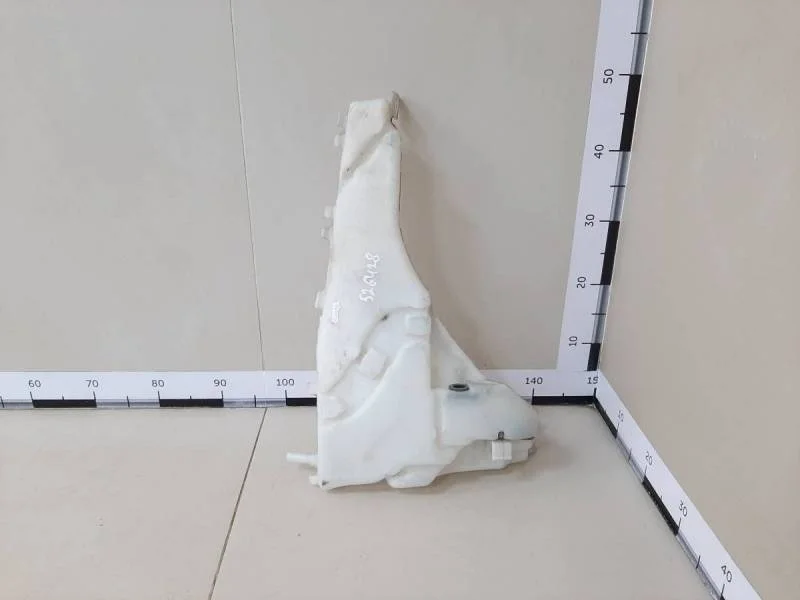 Бачок омывателя лобового стекла Volvo C30 (MK) 2006-2013