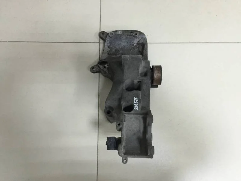 Кронштейн генератора Renault Logan (1) 2005-2014