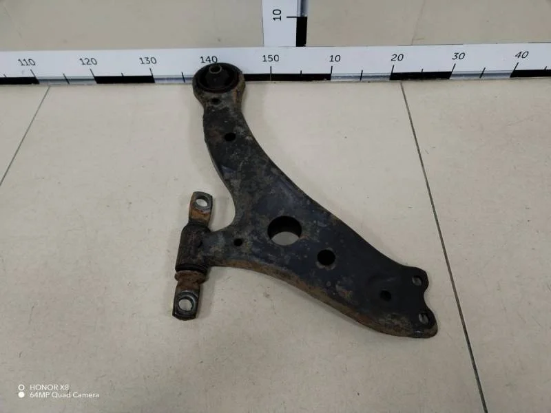 Рычаг передний левый Toyota Camry (V40) 2006-2011