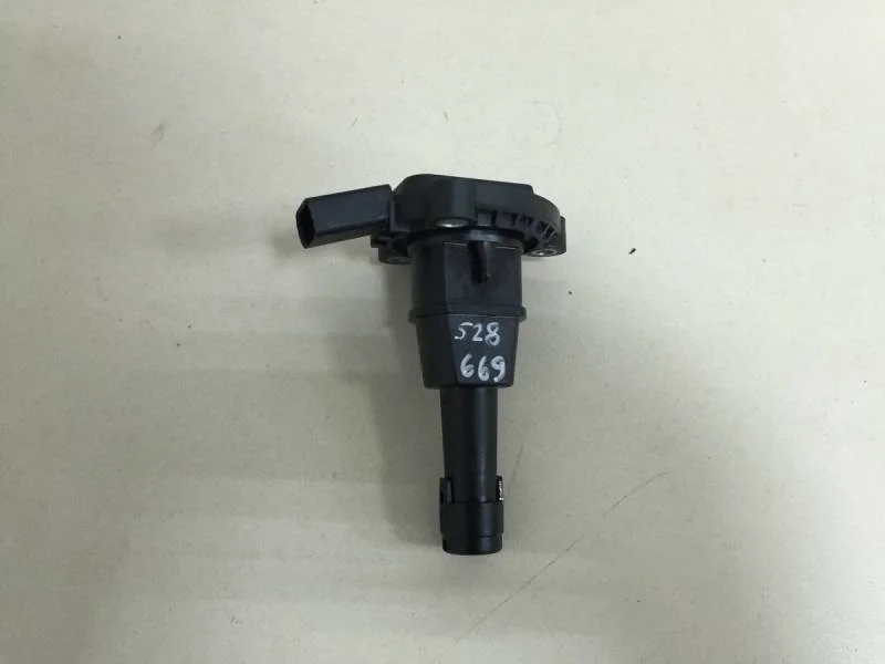 Датчик уровня масла Skoda Octavia (A7) 2013>