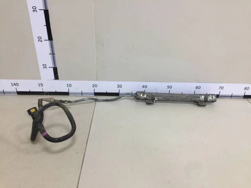 Рейка топливная (рампа) Toyota Corolla E150 2006-2013
