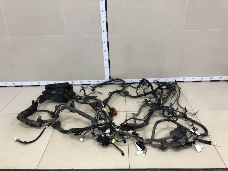 Проводка двс Toyota Corolla E150 2006-2013