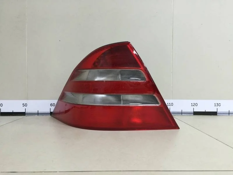 Фонарь задний левый Mercedes-Benz S-Class (W220) 1998-2005