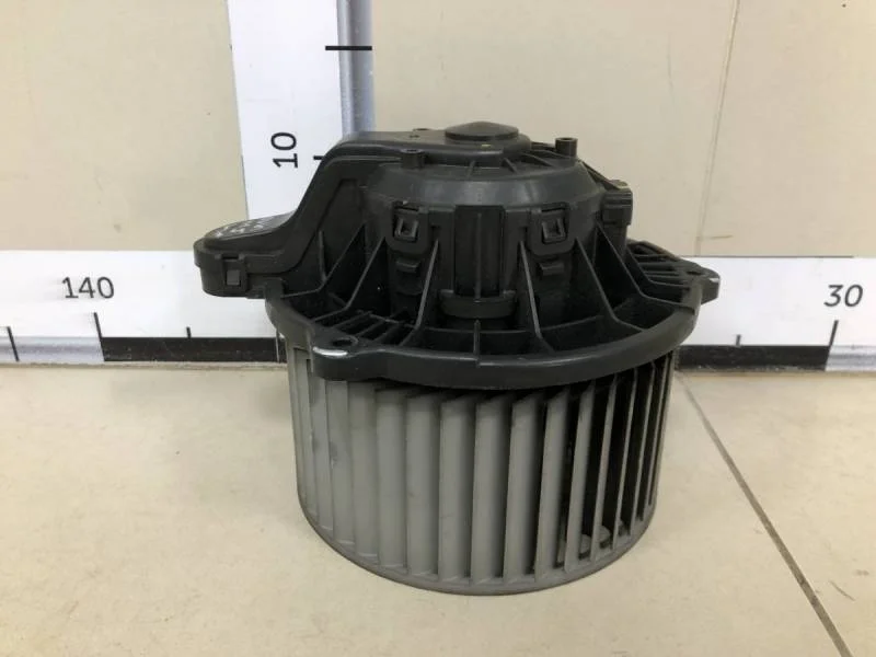 Моторчик отопителя Hyundai ix35 (LM) 2010-2015