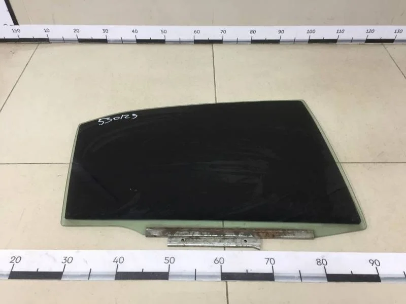 Стекло двери задней правой Toyota Camry (V40) 2006-2011