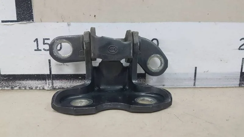 Петля двери задней правой верхняя Toyota Camry (V40) 2006-2011