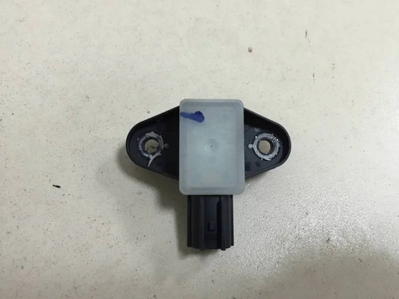 Датчик AIR BAG Volkswagen Tiguan (5N2) 2011-2016