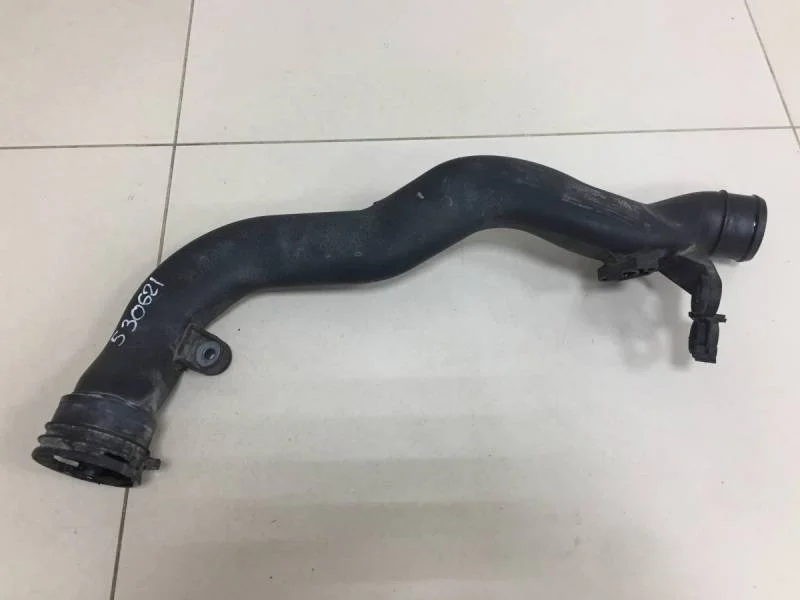 Патрубок интеркулера Volkswagen Tiguan (5N2) 2011-2016