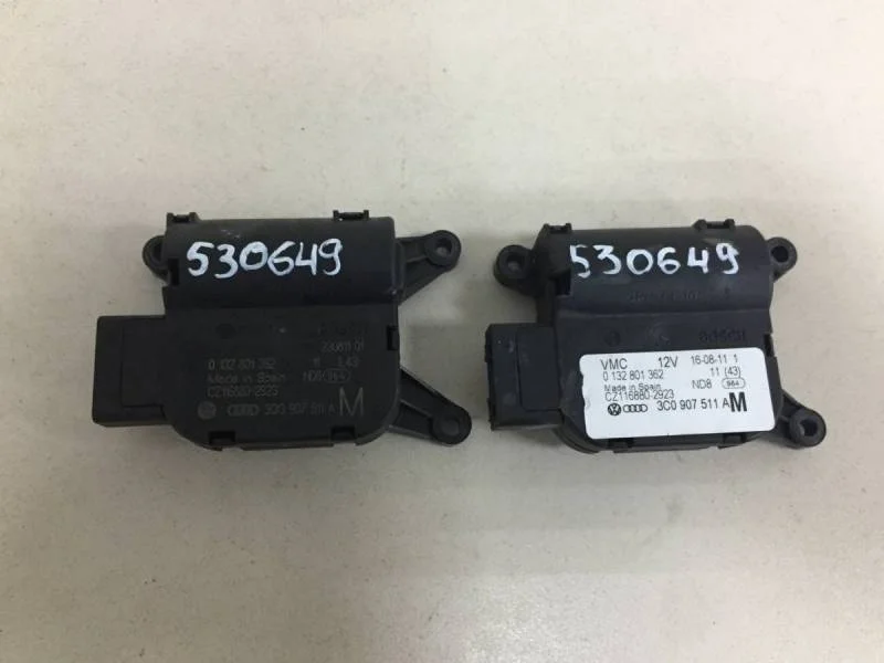 Моторчик заслонки печки Volkswagen Tiguan (5N2) 2011-2016