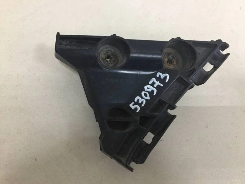 Кронштейн заднего бампера левый Toyota Camry (V40) 2006-2011